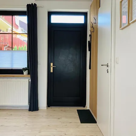 Studioimodernizentrumiwlaniparkplatzidisneyplus * Lübben