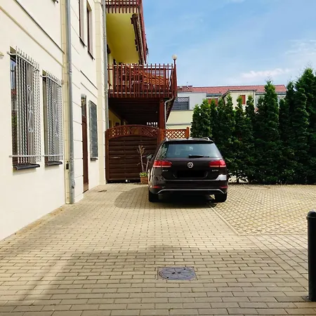 Studioimodernizentrumiwlaniparkplatzidisneyplus Apartment Lubben