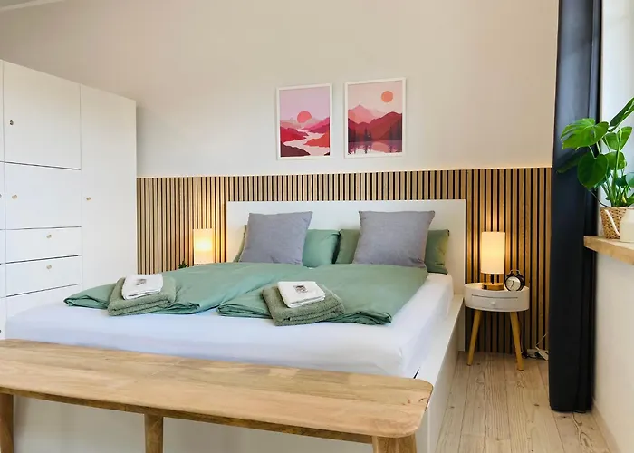 Studioimodernizentrumiwlaniparkplatzidisneyplus * Lübben